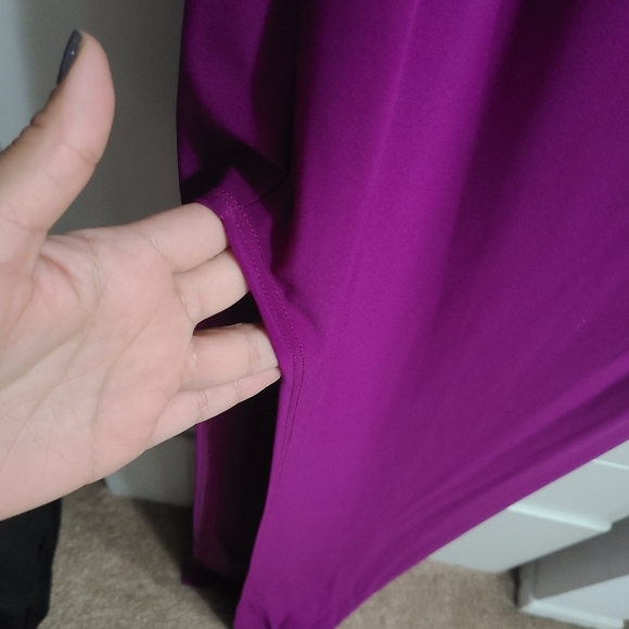 Dress - Picture 4 of 4